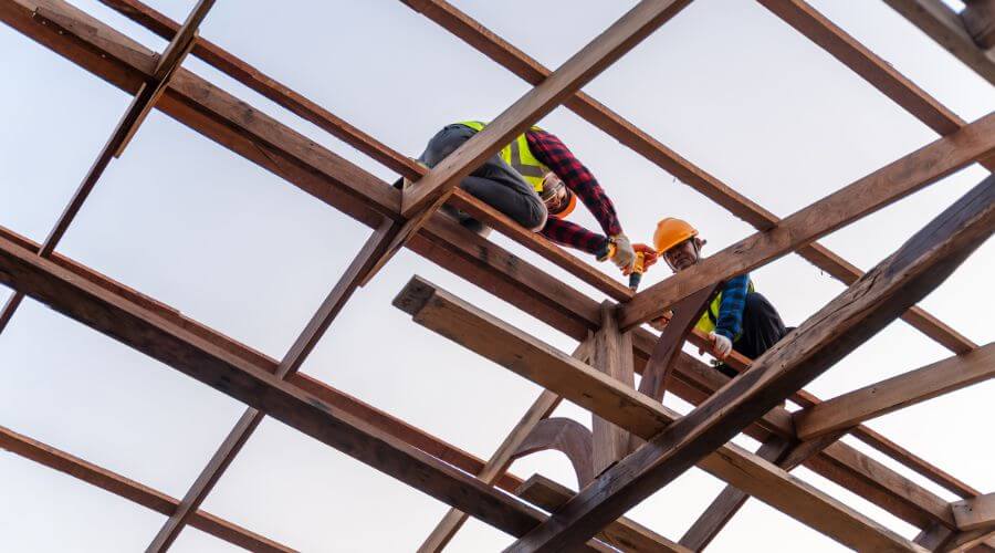 Professional residential roofers in Courtland, MS